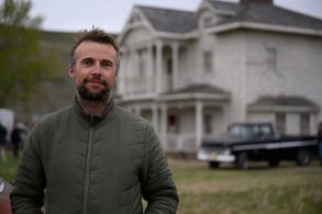 Trevor Smith, on the set of Let Him Go