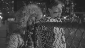 Elisha Mudly and Josiah Schneider in Sidelined (2019)