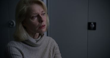 Corinna Kirchhoff in Daughters (2014)