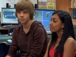 Sam Earle and Melinda Shankar in Degrassi: The Next Generation (2001)