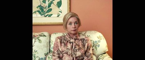 Julianne Nicholson in I, Tonya (2017)