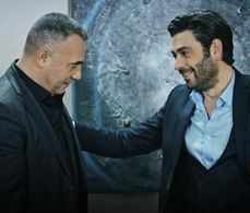 Oktay Kaynarca and Ozan Akbaba in Eskiya Dünyaya Hükümdar Olmaz (2015)