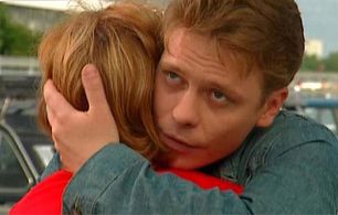 Pavel Maykov in Igra na vybyvanie (2004)