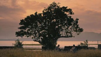 Yen Durano and Audrey Avila in Eks (2024)