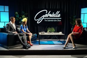 Suzanne Cyr, Kaitlyn Leeb, and Nick Hounslow in Christmas with a Prince: The Royal Baby (2021)