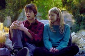 Elisabeth Harnois and Jesse McCartney in Keith (2008)