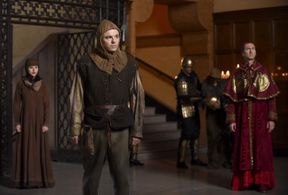 Seth MacFarlane, Nick Toren, and Halston Sage in The Orville (2017)