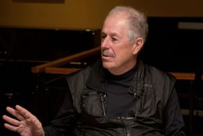 Denys Arcand in Le vieil âge et l'espérance (2019)