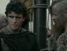 Jasper Pääkkönen and Charlie Kelly in Vikings (2013)