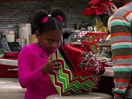 Trinitee in K.C. Undercover (2015)