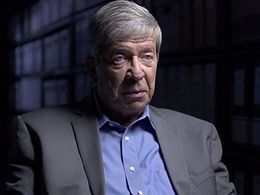 Joe Kenda in Homicide Hunter (2011)