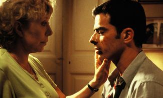 Rosa Maria Sardà and David Selvas in Caresses (1998)