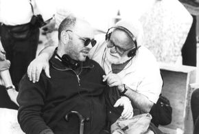 Anthony Minghella and Saul Zaentz in The English Patient (1996)