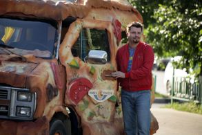 Garik Kharlamov in The Best Movie 3-DE (2011)