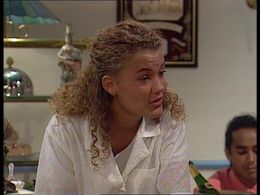 Tatum Dagelet in We zijn weer thuis (1989)