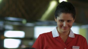 Lainnie Felan in Everything's Gonna Be OK (2015)