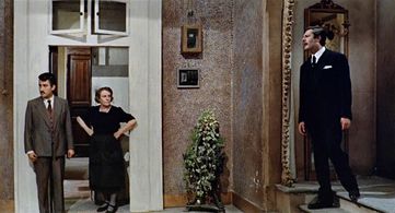 Marcello Mastroianni, Aldo Puglisi, and Tecla Scarano in Marriage Italian Style (1964)