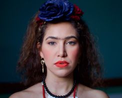 As Frida Kahlo