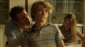 Matthijs van de Sande Bakhuyzen and Jelle de Jong in Penvriendin (2006)