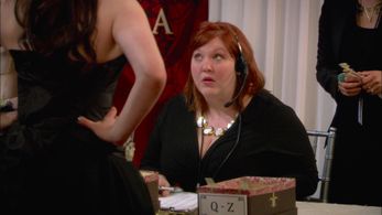 Kat Dennings and Dana Powell in 2 Broke Girls (2011)