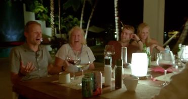 Felix Herngren, Alexander Gustafsson, and Mia Parnevik in Parneviks (2015)