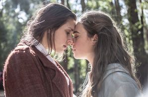 Yassica Switakowski (left) & Sarah Krndija (right) on the set of Something Has Died In The Forrest