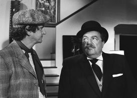 Ronald Long and Arthur Malet in I Dream of Jeannie (1965)