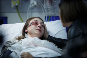 Holly Shervey as Zoe - Shortland Street