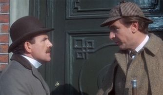 Colin Blakely and Robert Stephens in The Private Life of Sherlock Holmes (1970)