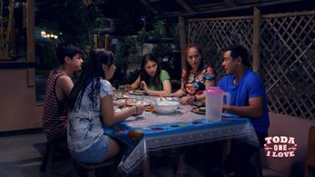 Allen Dizon, Tina Paner, Kylie Padilla, Ayeesha Cervantes, and Bruce Roeland in TODA One I Love (2019)