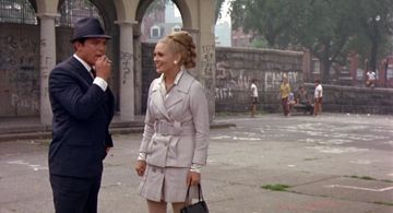 Faye Dunaway and Paul Burke in The Thomas Crown Affair (1968)