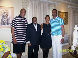 #tinylister, #drmylesmunroe, #nicoleavant, #stogiekenyatta, #paulrobeson, #writer, #filmmaker, #actorslife, #soloshow, #