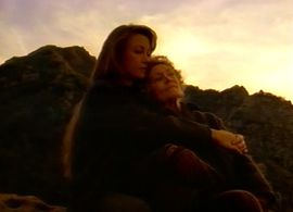 Eve Brenner as Sam Lindsay - with Jane Seymour - on 