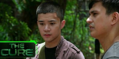 Renz Valerio and Tom Rodriguez in The Cure (2018)