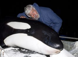 Jean-Michel Cousteau in Jean-Michel Cousteau: Ocean Adventures (2006)