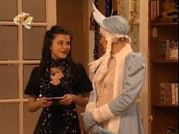 Mariya Syomkina and Anastasiya Sivaeva in Papiny dochki (2007)