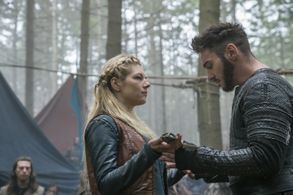 Jonathan Rhys Meyers and Katheryn Winnick in Vikings (2013)