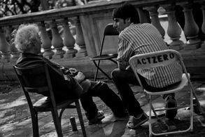 Austin Pendleton with Gabriel Judet-Weinshel on the set of 7 SPLINTERS IN TIME