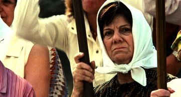 Chela Ruíz in The Official Story (1985)