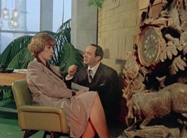 Valentin Gaft and Yekaterina Vasilyeva in Magicians (1982)