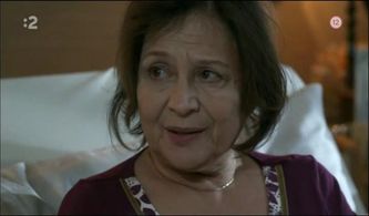 Emília Vásáryová in Dusicky seniorov (2011)