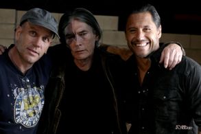 Billy Drago, Max Ryan, and Dana Mennie in Dark Moon Rising (2009)