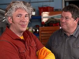 Mike Brewer and Edd China in Wheeler Dealers (2003)