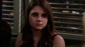 Grace Narducci as Ivy Bucci