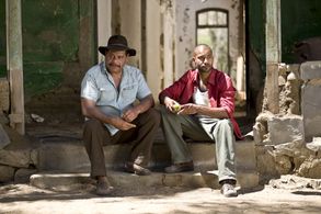 Günther Kaufmann and Tyron Ricketts in Leipzig Homicide (2001)