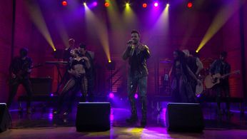 Luis Fonsi in Conan (2010)