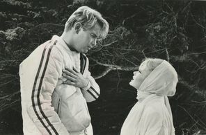 Troy Donahue and Joey Heatherton in My Blood Runs Cold (1965)