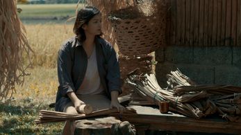 Meryll Soriano in John Denver Trending (2019)