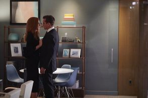 Gabriel Macht and Sarah Rafferty in Suits (2011)