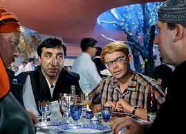 Aleksandr Demyanenko, Frunzik Mkrtchyan, Evgeniy Morgunov, and Yuriy Nikulin in Kidnapping, Caucasian Style (1967)